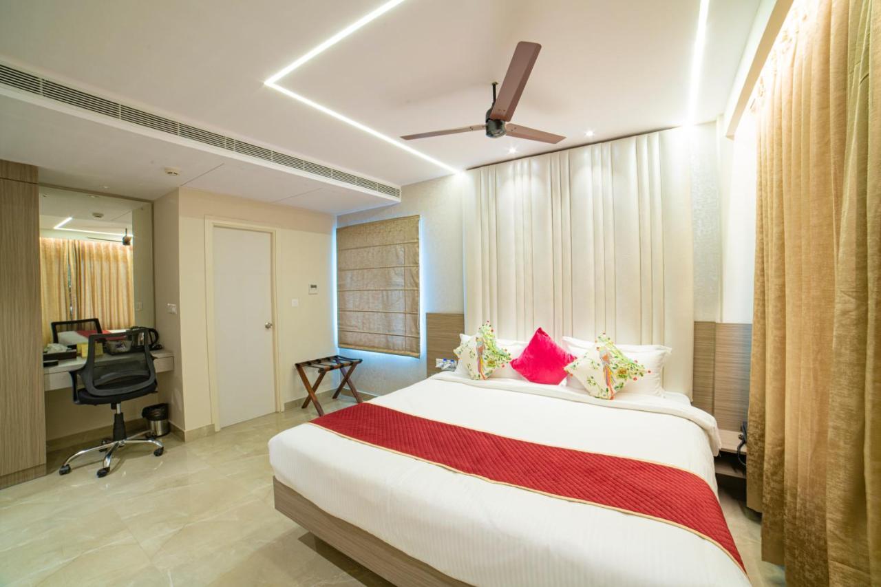 The Beacon Hotel Visakhapatnam Exterior photo